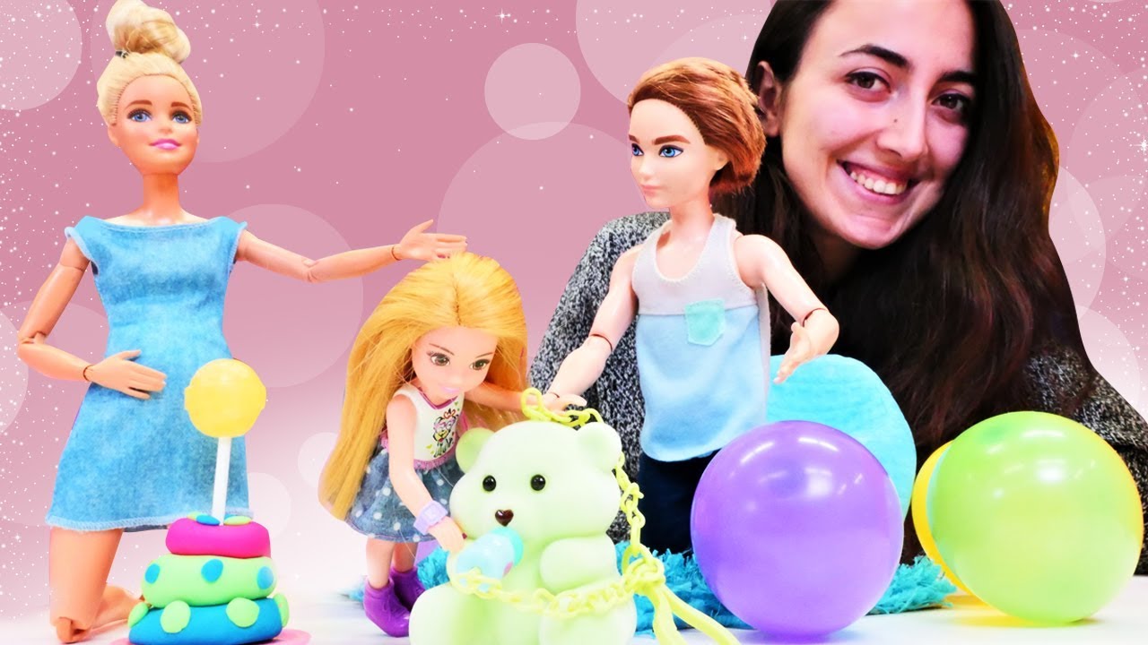 Barbie ve Sevcan Chelsea için doğumgünü sürprizi yapıp hediye almaya  unutuyorlar - YouTube