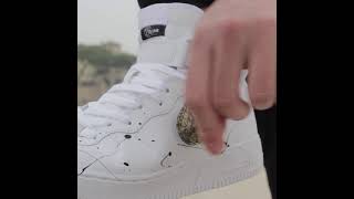 nike con logo intercambiabile