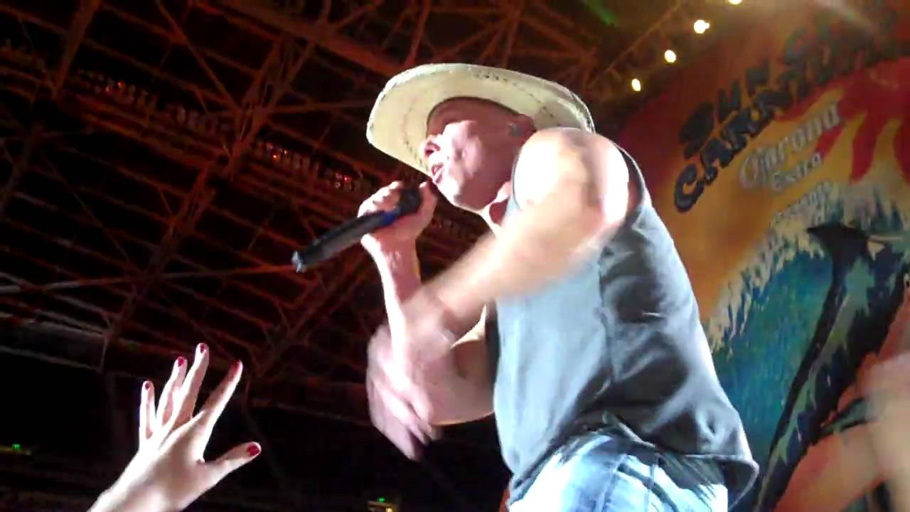 go back tour kenny chesney