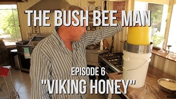 Extracting Honey from extra Honeycomb found on the lid of the hives - Episode 6: "Viking Honey"