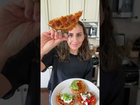 Video: Crispy Cheese Waffle Sandwiches