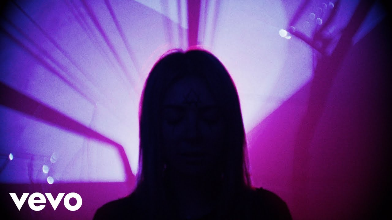 Alison Wonderland, QUIX - Wake Up - YouTube