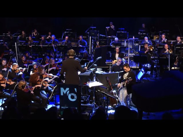 Cory Wong u0026 Metropole Orkest - Simon (LIVE IN AMSTERDAM) class=