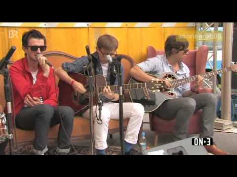 Rakes - The Light From Your Mac  (live @ Sonnenrot Festival 2009)