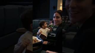 KIMBERLY LOAIZA FELIZ CON SU FAMILIA EN EL CINE! 💘🥰🤩| #viral #jukilop #shorts