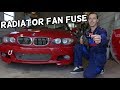 أين هو فتيل مروحة المبرد الكهربائي في BMW E46316i 318i 328i 330i 320d