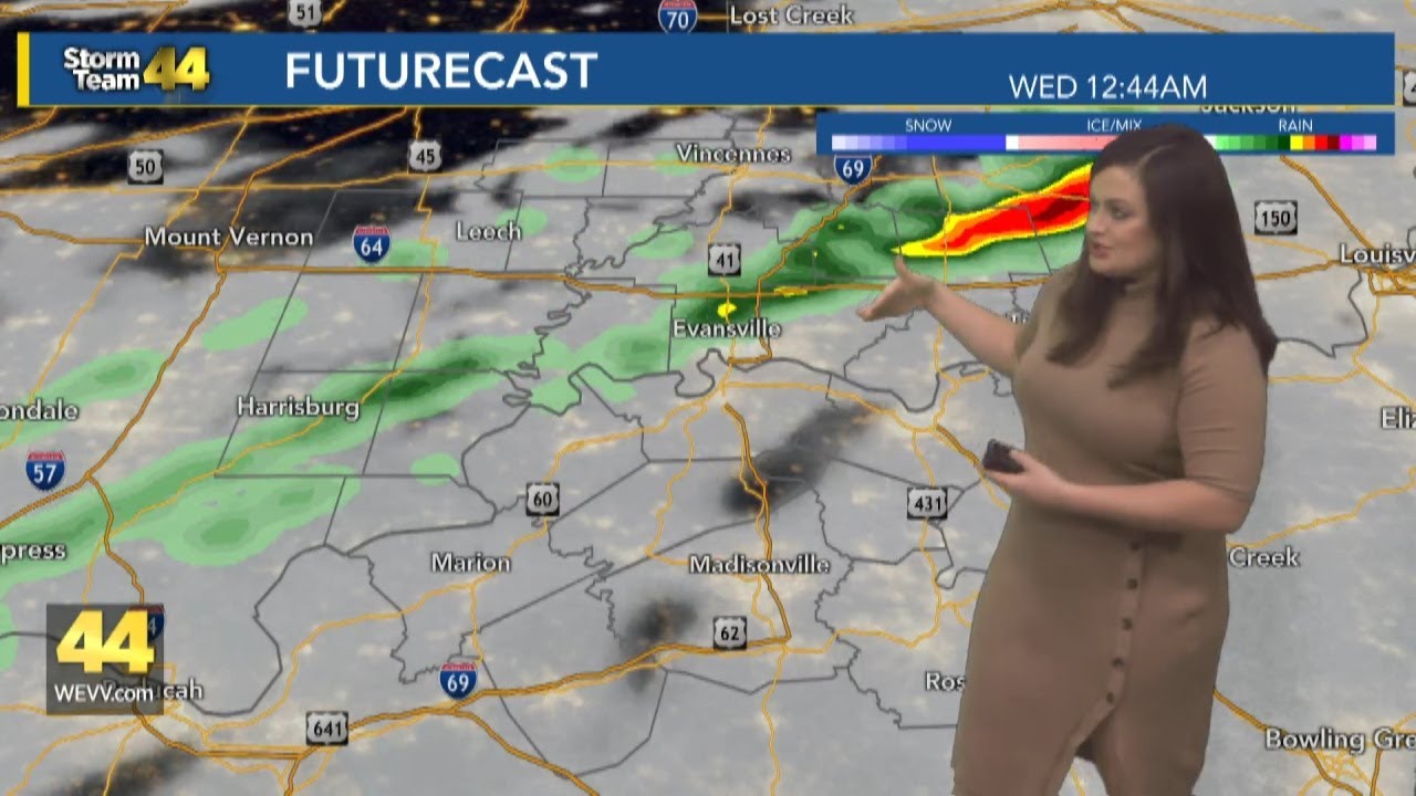 Tracking strong to severe storms Tuesday Night-Wednesday Morning - YouTube