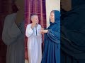 ( شاهد ماذا حصل مع بنت الأصول وحماتها الغيرة😱