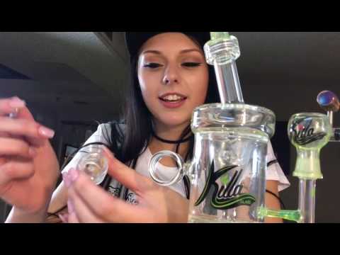 BongBuddy.com presents: GIRLS WHO SMOKE WEED • Sexy Stoner 420 product & strain review!