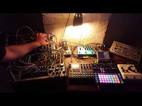 Acid Battle Hymn - Novation Circuit Mono Station, Elektron Digitakt, Modular, TB303 Jam