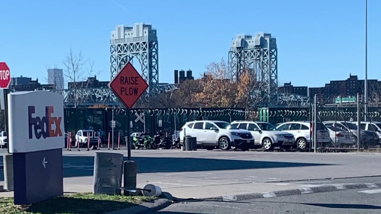 The Bronx FedEx Georgetown Cupcake Delivery: St. Mary’s Park!