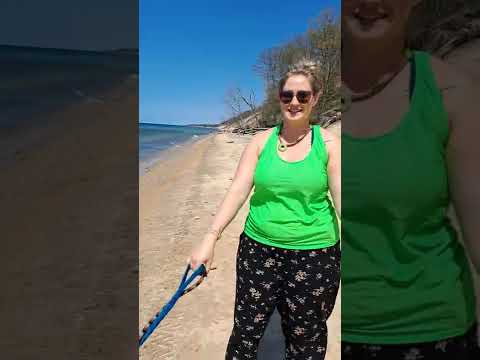 वीडियो: मिशिगन में सर्वश्रेष्ठ समुद्र तट गंतव्य