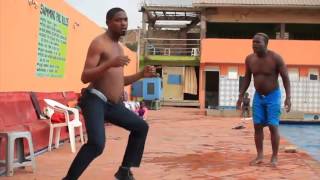 Funniest African Dancers EVER..LOL - Dance For The Rain (LeoThe Lion) chords