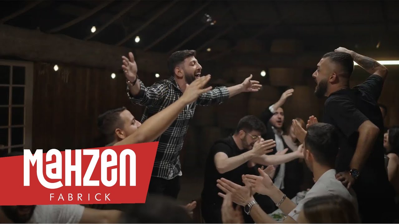 Jinki yosh qizlar Tolyatti ayollari shaxsiy intim fotosuratlari