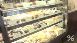 DealBook - In Cupcake Chain, Decadent Dreams