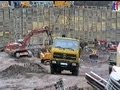 Mega Baugrube in Stuttgart mit Liebherr R962, Lkw-Oldtimer Show u.a., 24.01.1989  #1