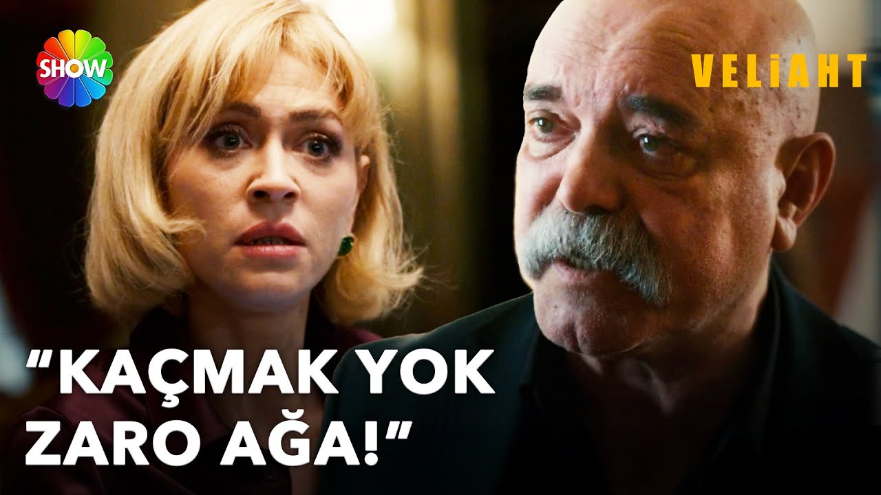 Derya ev halkına annesinin videosunu izletiyor! | Veliaht 13. Bölüm