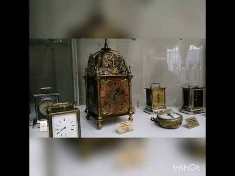 В Ангарском музее от землетрясения проснулись старинные часы