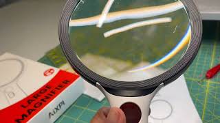 Exploring the Power of a Huge Magnifying Glass With a light screenshot 5