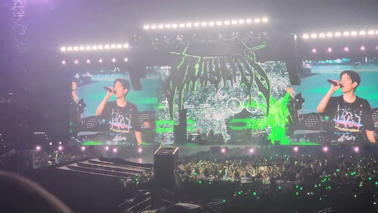 2025.05.24 Stray Kids DominATE in Seattle- Social Path