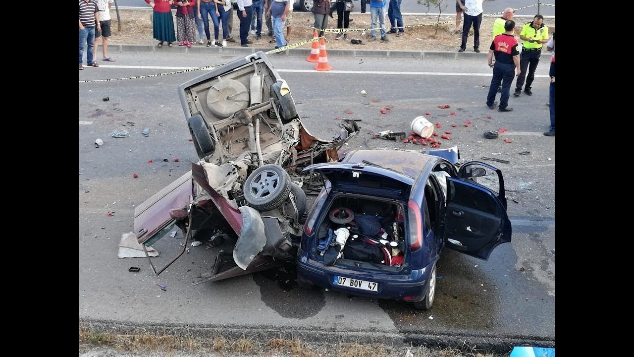 Feci Kaza 2 kişi Öldü 6 kişi yaralandı YouTube