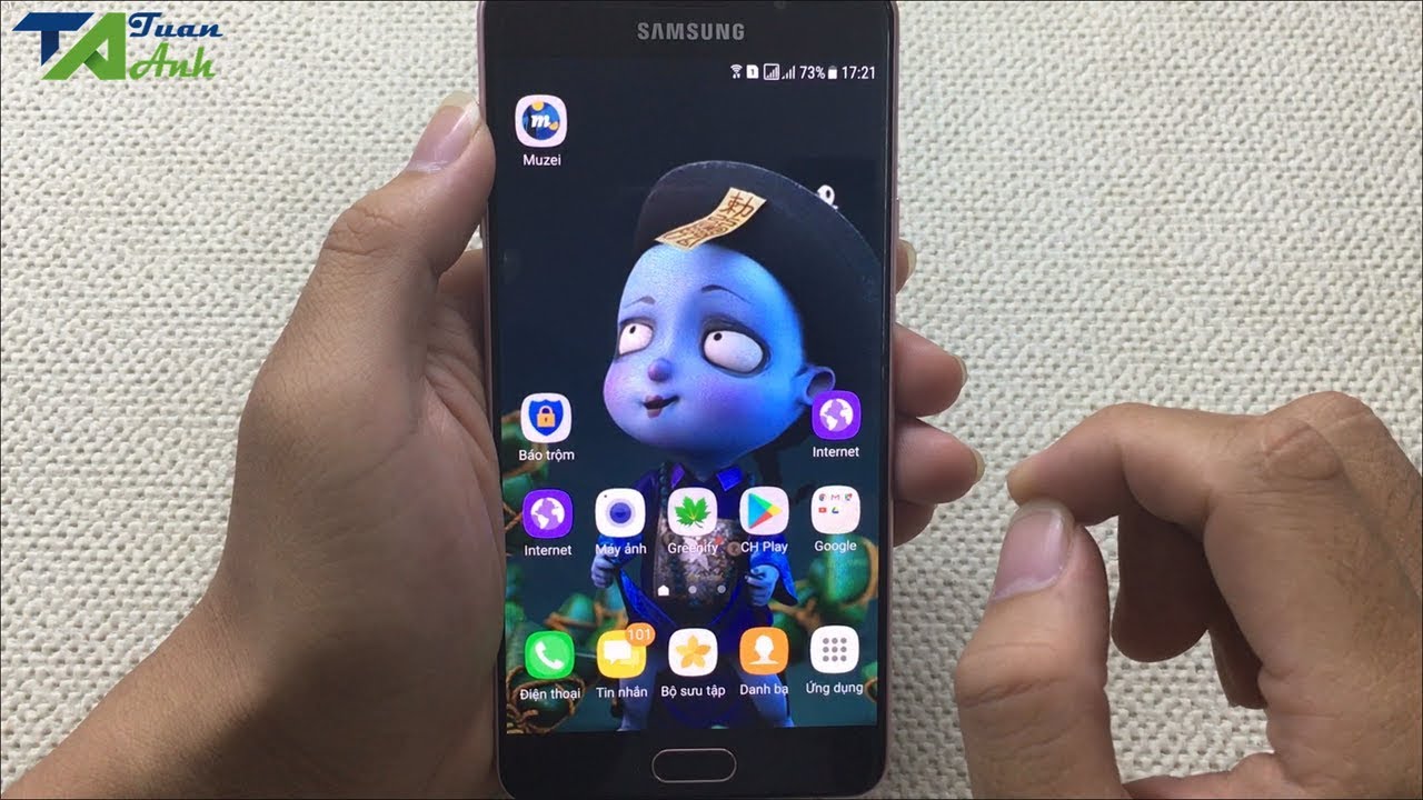 Cài đặt hình nền mới cho điện thoại Samsung J7