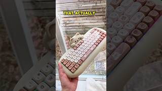 I tried the Cat Keyboard 🙀