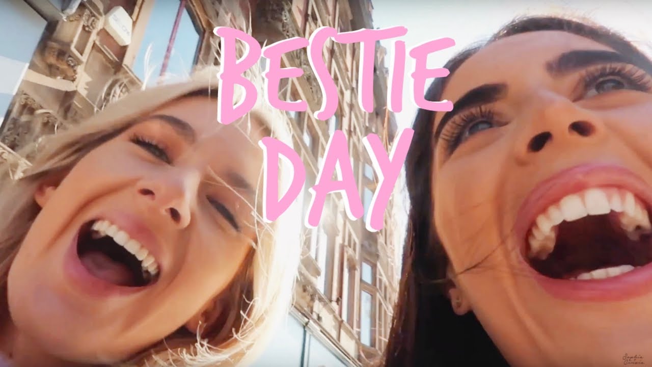 HANG OUT WITH US! | Sophia and Cinzia video editing software free