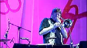 Conrad Herwig solo Conrad Herwig solo