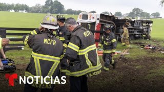 La crónica del accidente que mató a ocho migrantes y dejó a otros graves | Noticias Telemundo