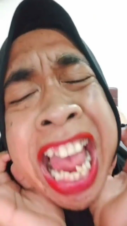 WAHAI makhluk bumi sahur...............