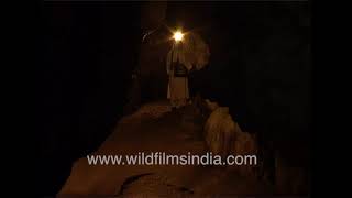 Exploring Arwah Cave in Cherrapunji