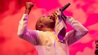 Dunsin Oyekan Ushers Us Into a Deep & Powerful Night of Worship and Adoration