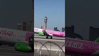 Viva Aerobus 602 (Airbus A321-231) arriving from Monterrey (MTY) | XA-VBV | #planespotting #shorts