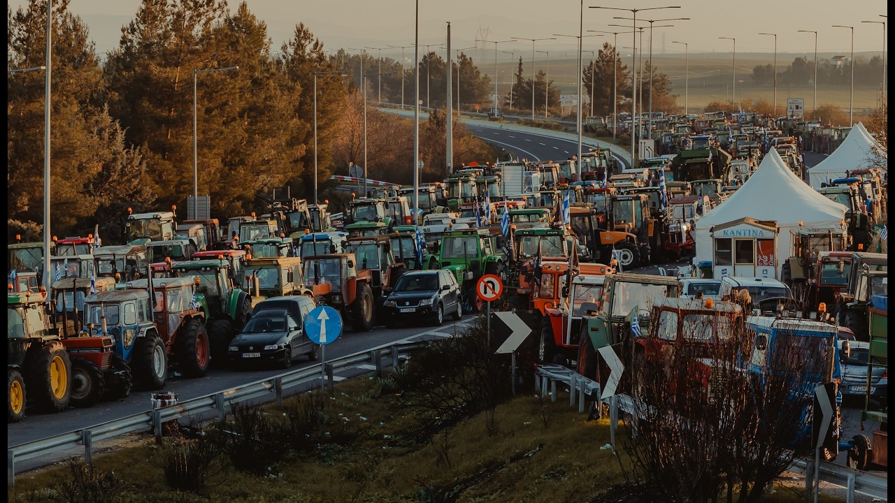 Protesty rolników w Grecji - blokady dróg i granicy, grudzień 2025