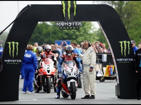 Video: IOMTT 2012: John McGuinness är föraren att slå efter det senaste kvalpasset