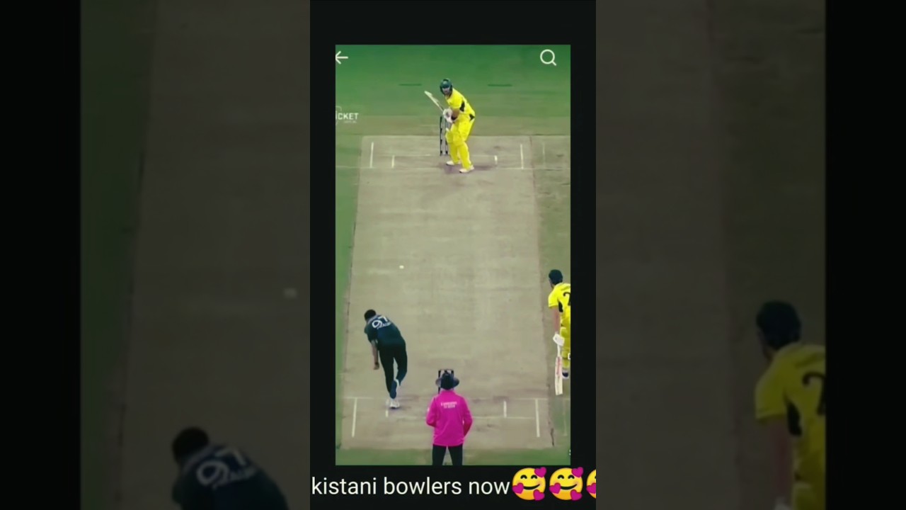 Pakistani bowlers now & then.