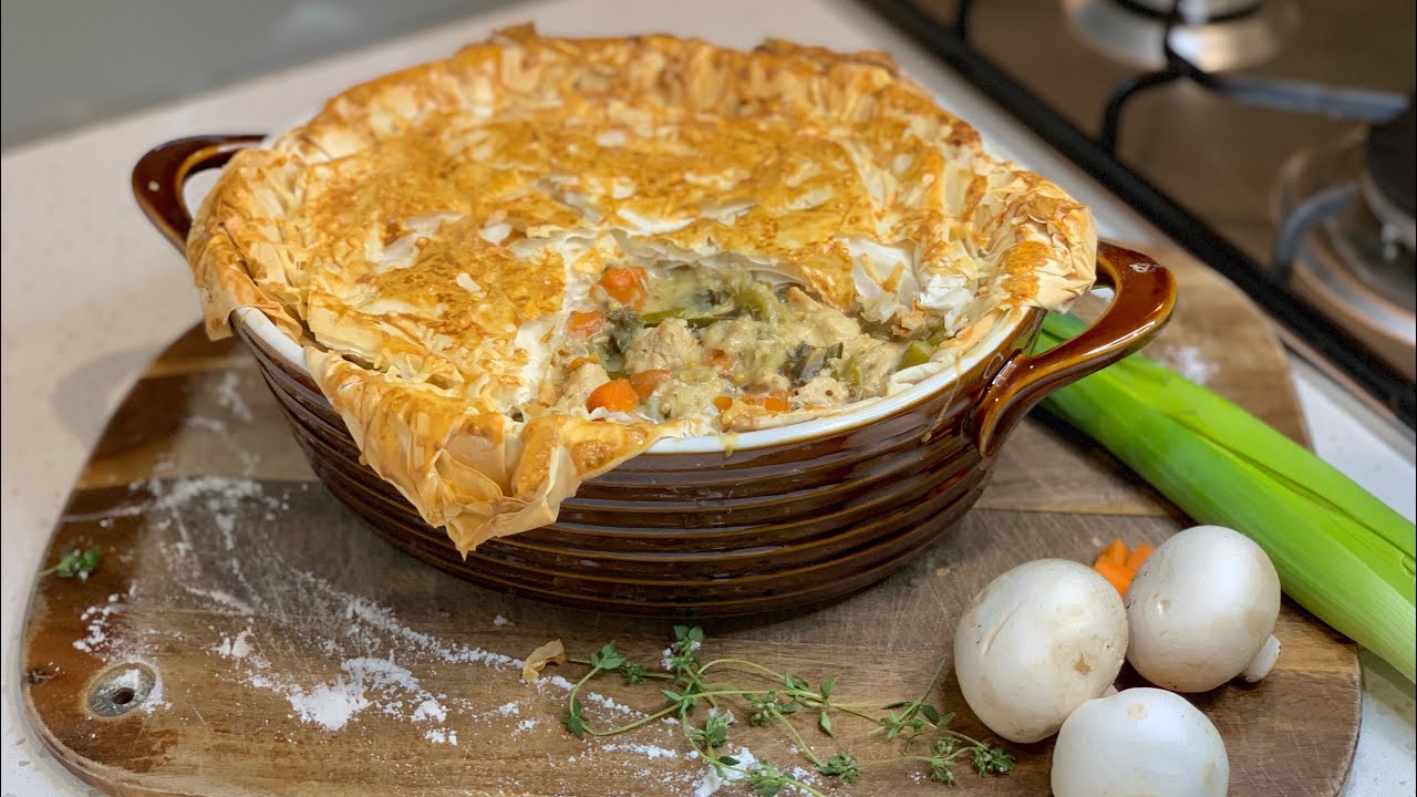 Creamy chicken, leek mushroom and asparagus pie Filo Pastry How to make a delicious recipe
