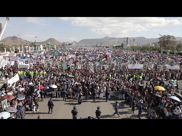 Huthi supporters rally in Sanaa in solidarity with Gaza's Palestinians | AFP class=