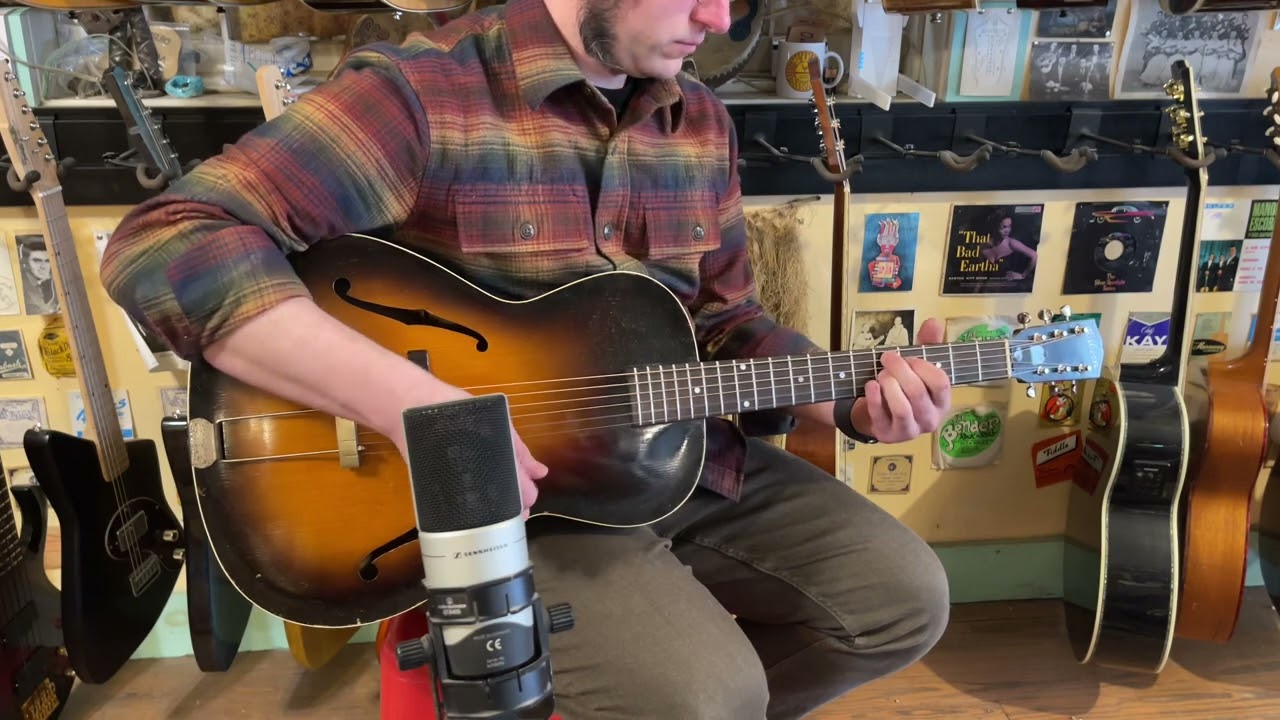 1937 Gibson L-30 archtop guitar - YouTube