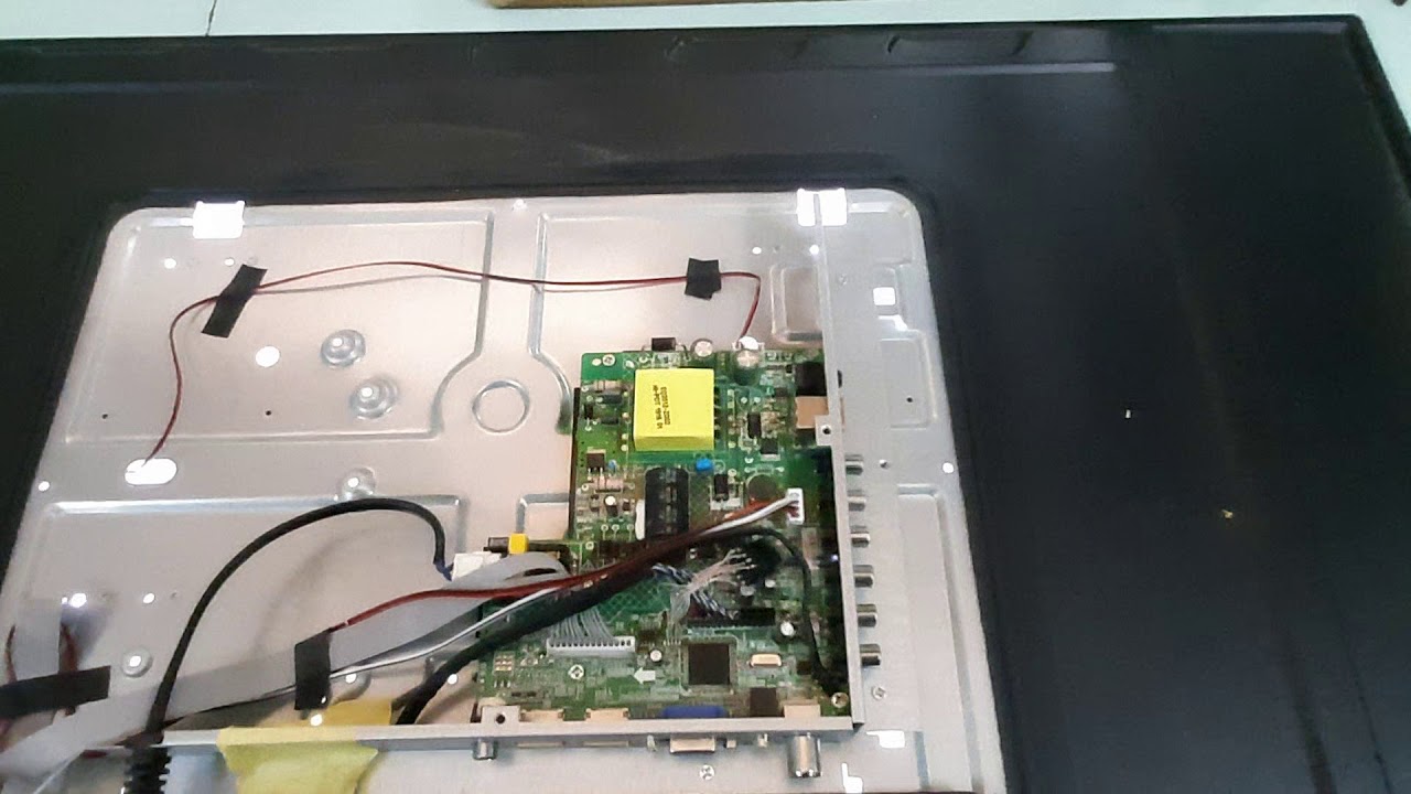 OzoneHD 39HN82T2 прошивка spi cFeon Q64A-104HIP - YouTube