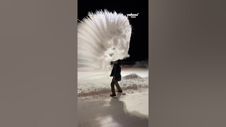 Boiling water condenses mid-air in Montana #shorts