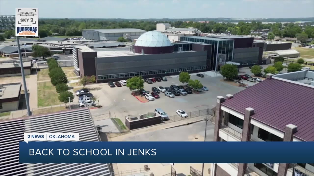 BACK TO SCHOOL: Jenks Public Schools returns to class - YouTube