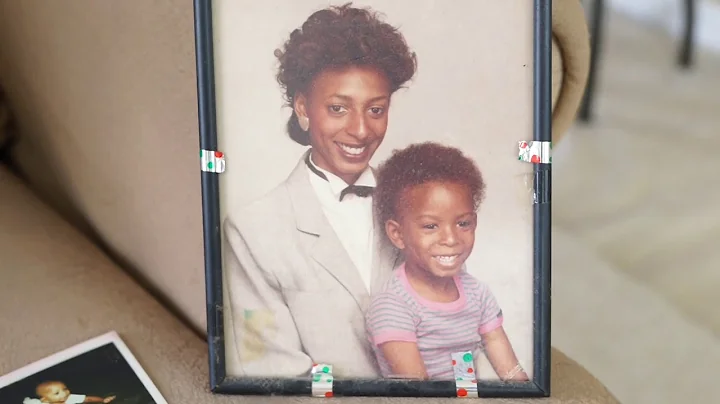 CHOICES.... A MOTHER'S STORY....CYNTHIA FREEMAN /D...