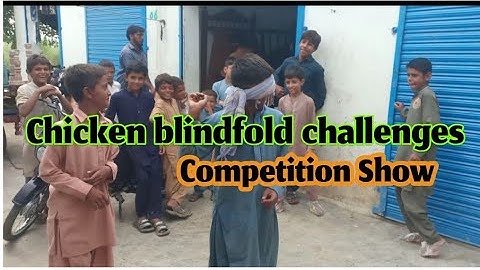 Screaming Chicken Blindfolded Beating Challenge! Child simple happiness Screaming chickens blindfold
