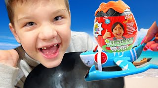 Caleb Opens New Ryans World Island Adventure Toys With Mom Water Pretend Play With Caleb