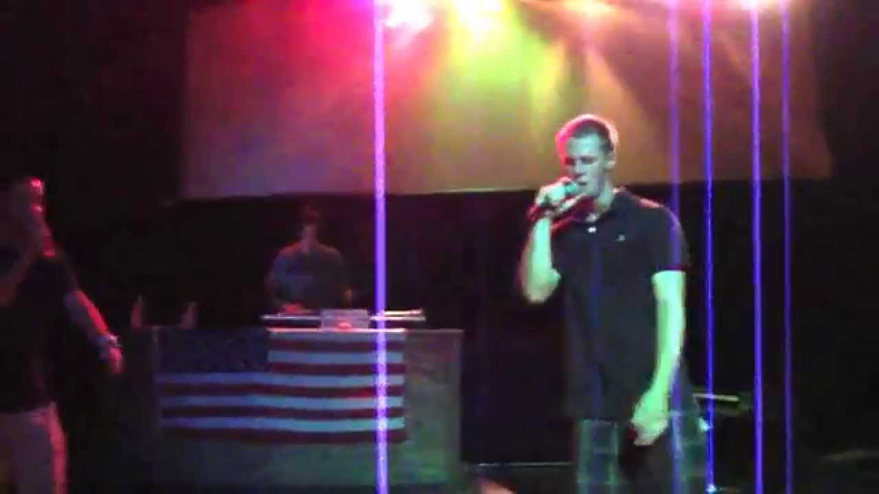 Tone Stanza, Frank Berg, and EP The Hustler Perform Live at Grassroots 8/31/11 HD