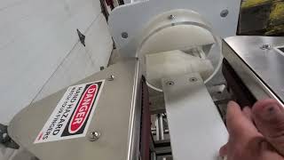 Carleton Twister Conveyor Carton Flipper 90mmx59mmx150mm Box Adjustable 115v