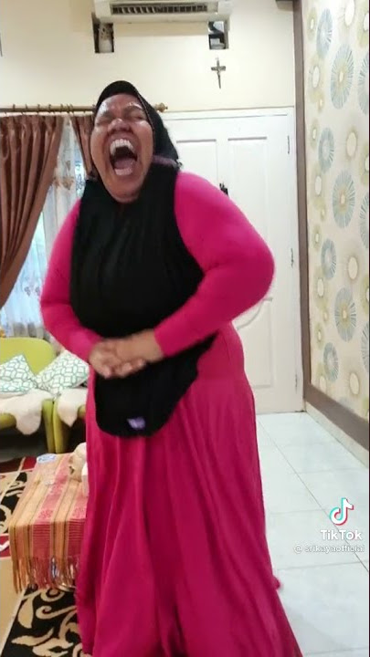 emak emak joget