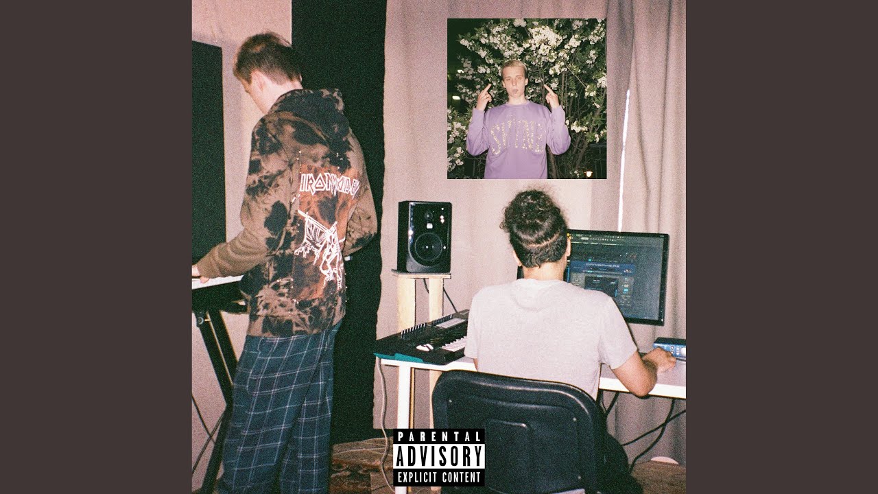 Guarda Undercomma su YouTube Guarda Undercomma su YouTube